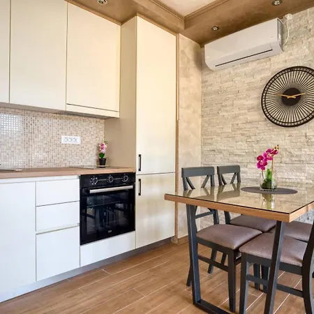 Apartmani Nikic -Tivat Exterior photo
