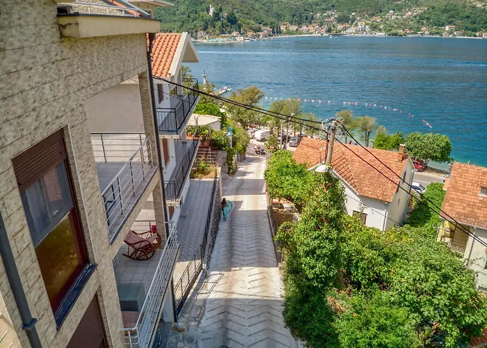 Apartmani Nikic -Tivat