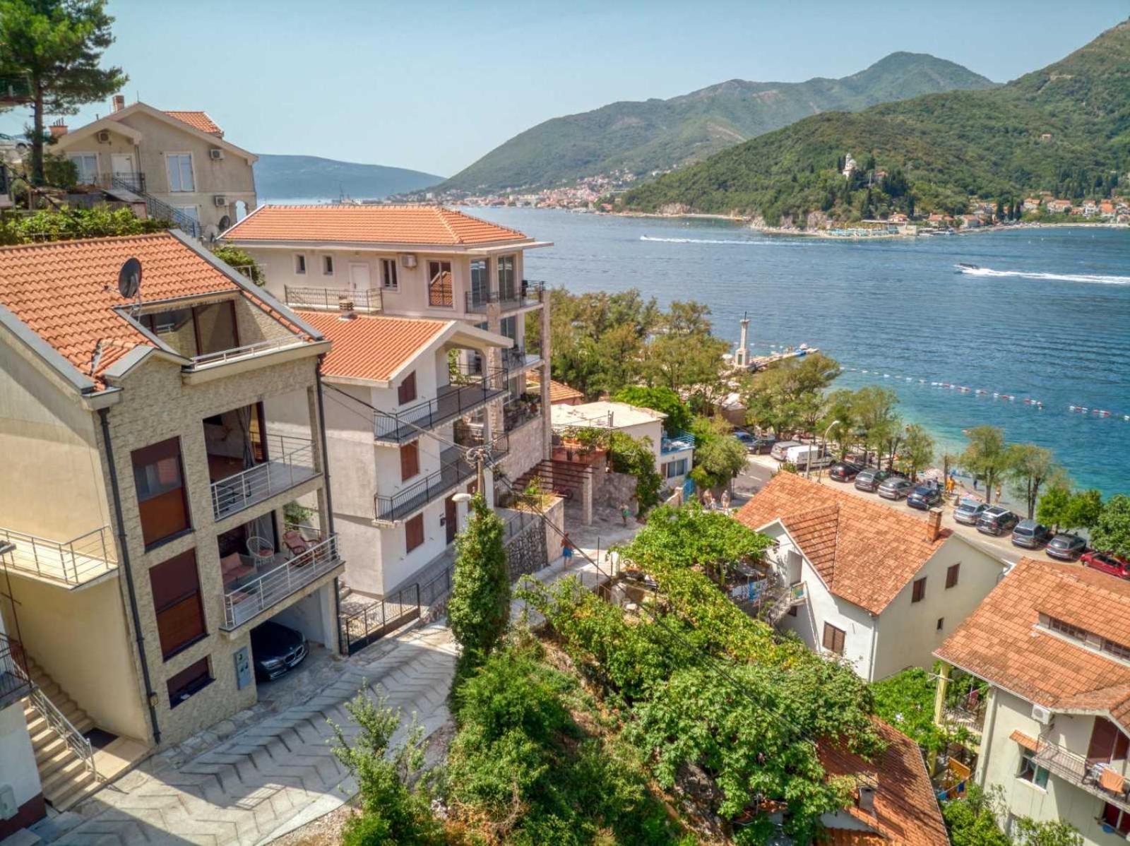 Nikic -tivat Apartment